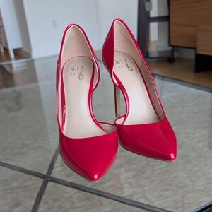 Bright Red Stiletto Pumps Classic Red Patent Flashdance Sexy Size 7.5/38